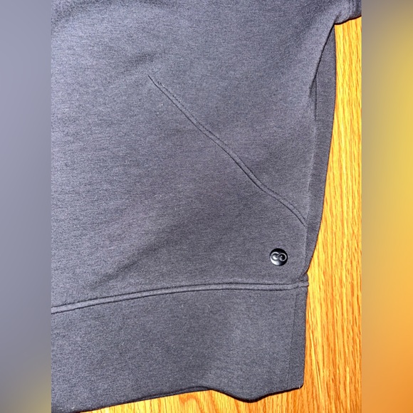 Calia Sweatshirt Size XXL - Picture 7 of 7